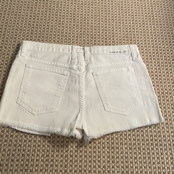 Current/Elliott The Boyfriend Short in Sugar - Picture 8 of 11